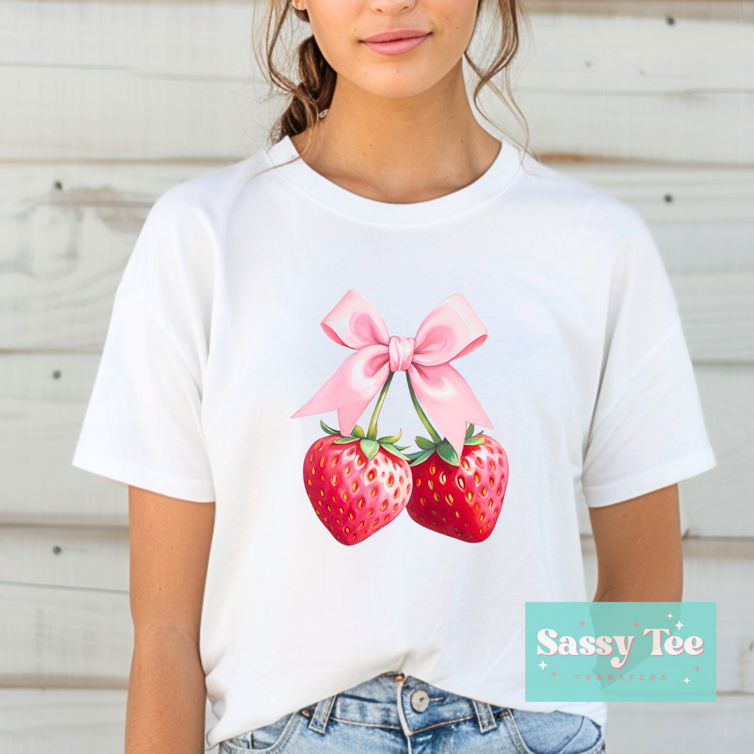 STRAWBERRY COQUETTE BOW