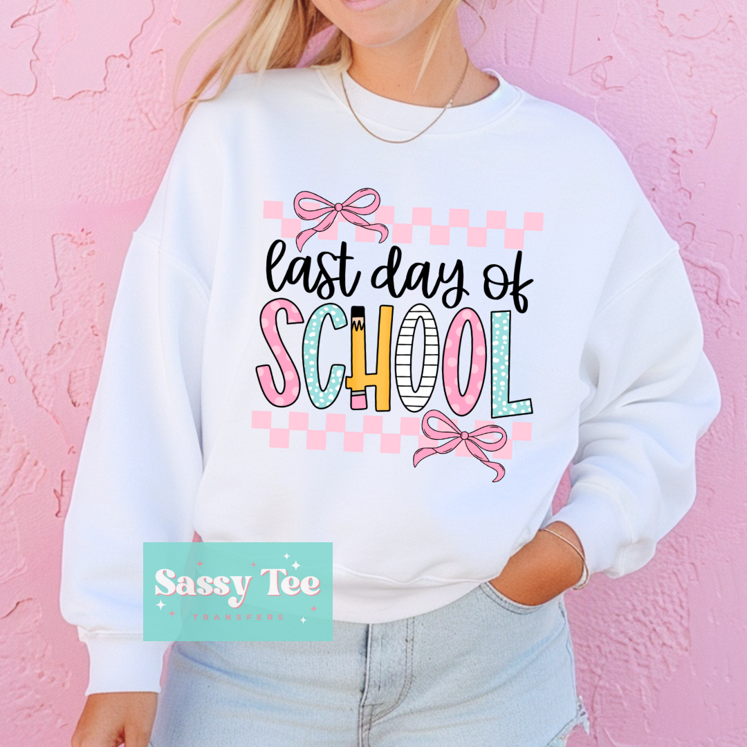 LAST DAY OF SCHOOL PINK BOW *Preorder, Ships in 5-10 biz days*