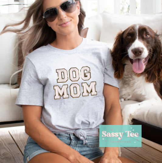 DOG MOM WHITE LETTER SET CHENILLE PATCH