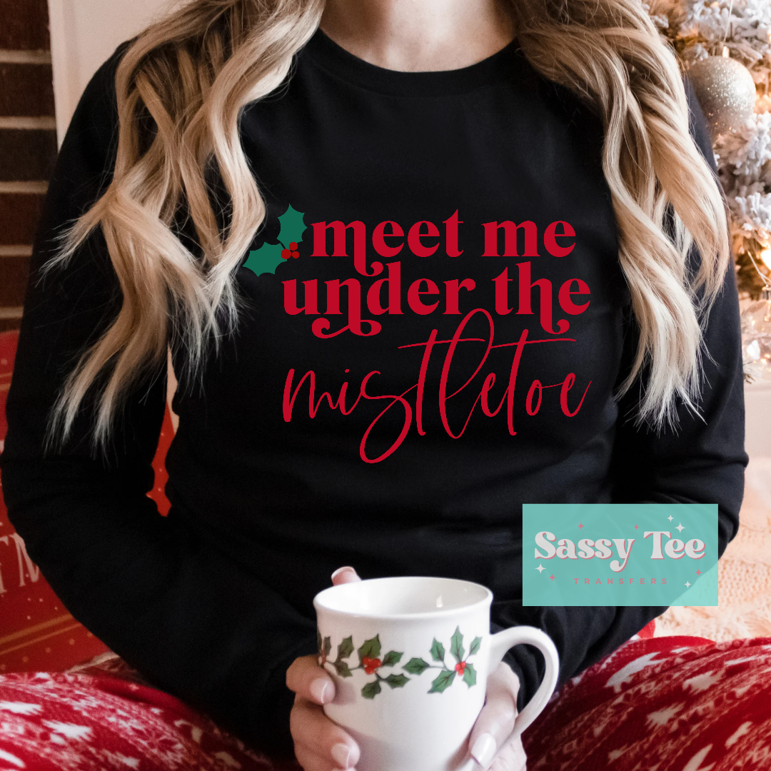 MEET ME UNDER THE MISTLETOE