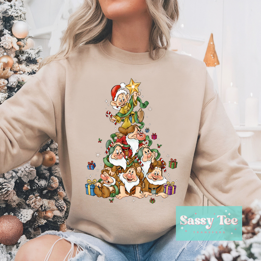 GNOMES CHRISTMAS TREE SNOW WHT **Preorder/Restock Ships in Est. 5-10 biz days**