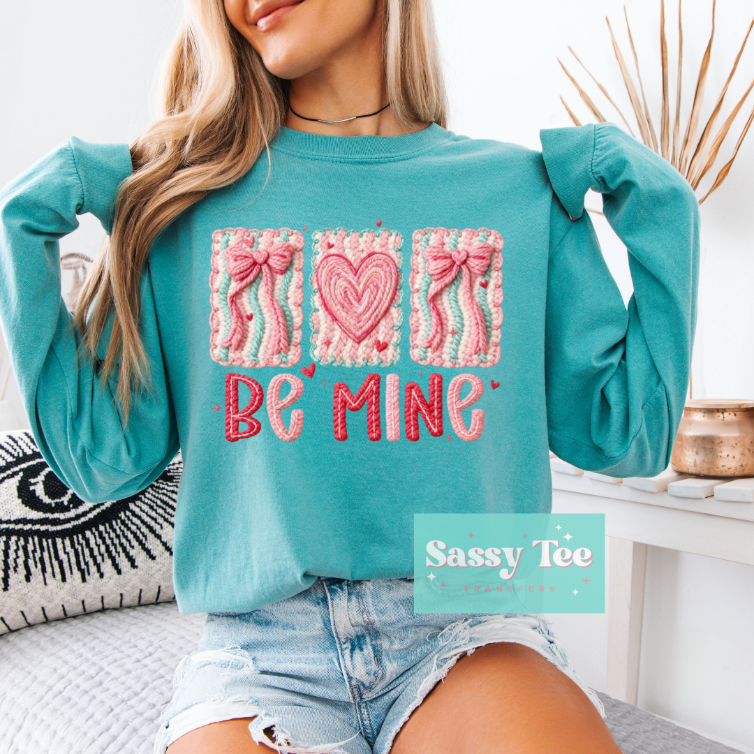 BE MINE PINK MINT BOW FAUX YARN **Preorder/Restock Ships in 5-10 biz days**