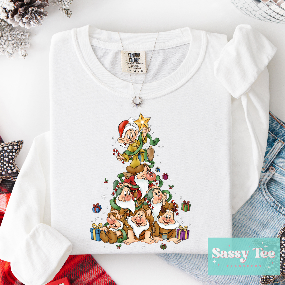GNOMES CHRISTMAS TREE SNOW WHT **Preorder/Restock Ships in Est. 5-10 biz days**