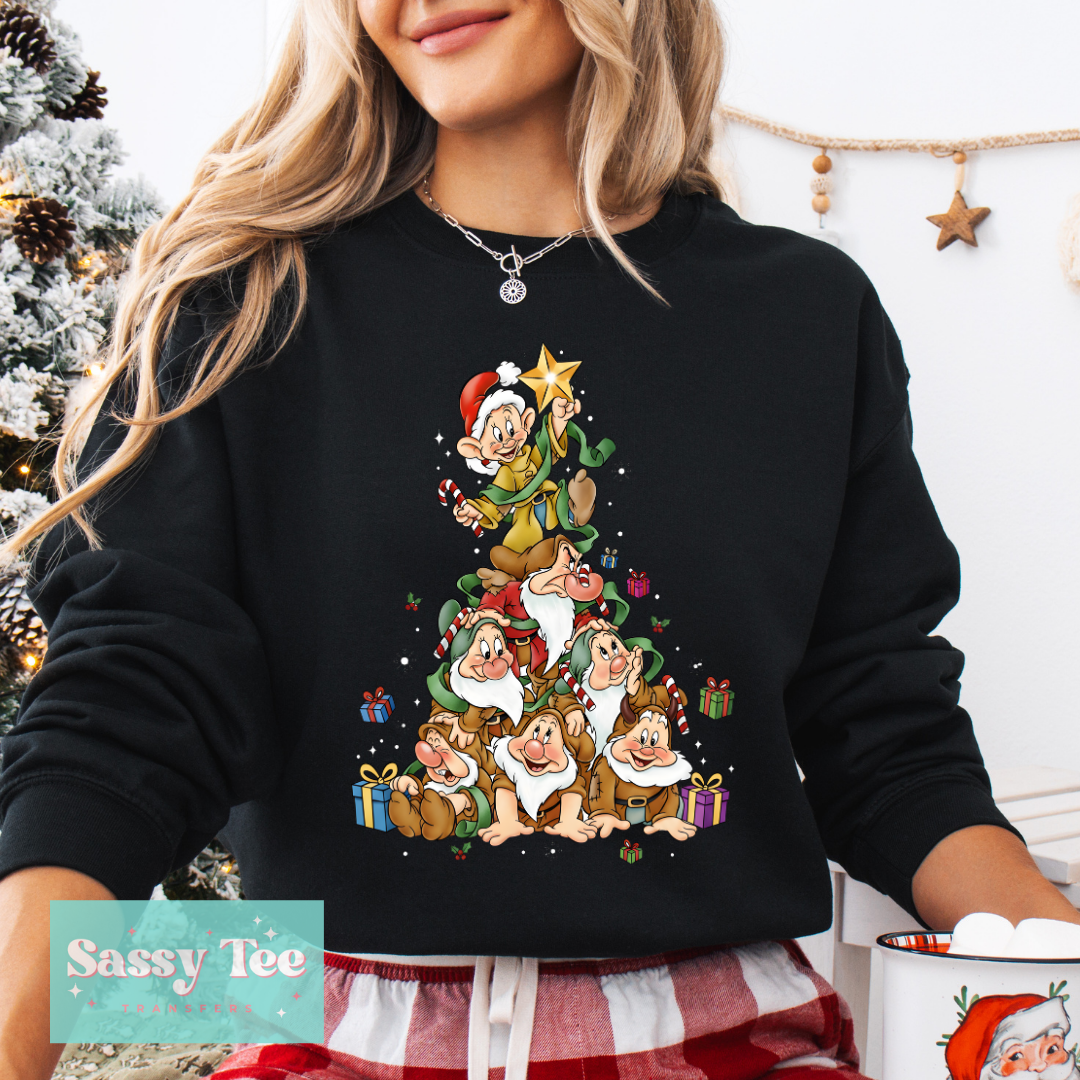 GNOMES CHRISTMAS TREE SNOW WHT **Preorder/Restock Ships in Est. 5-10 biz days**