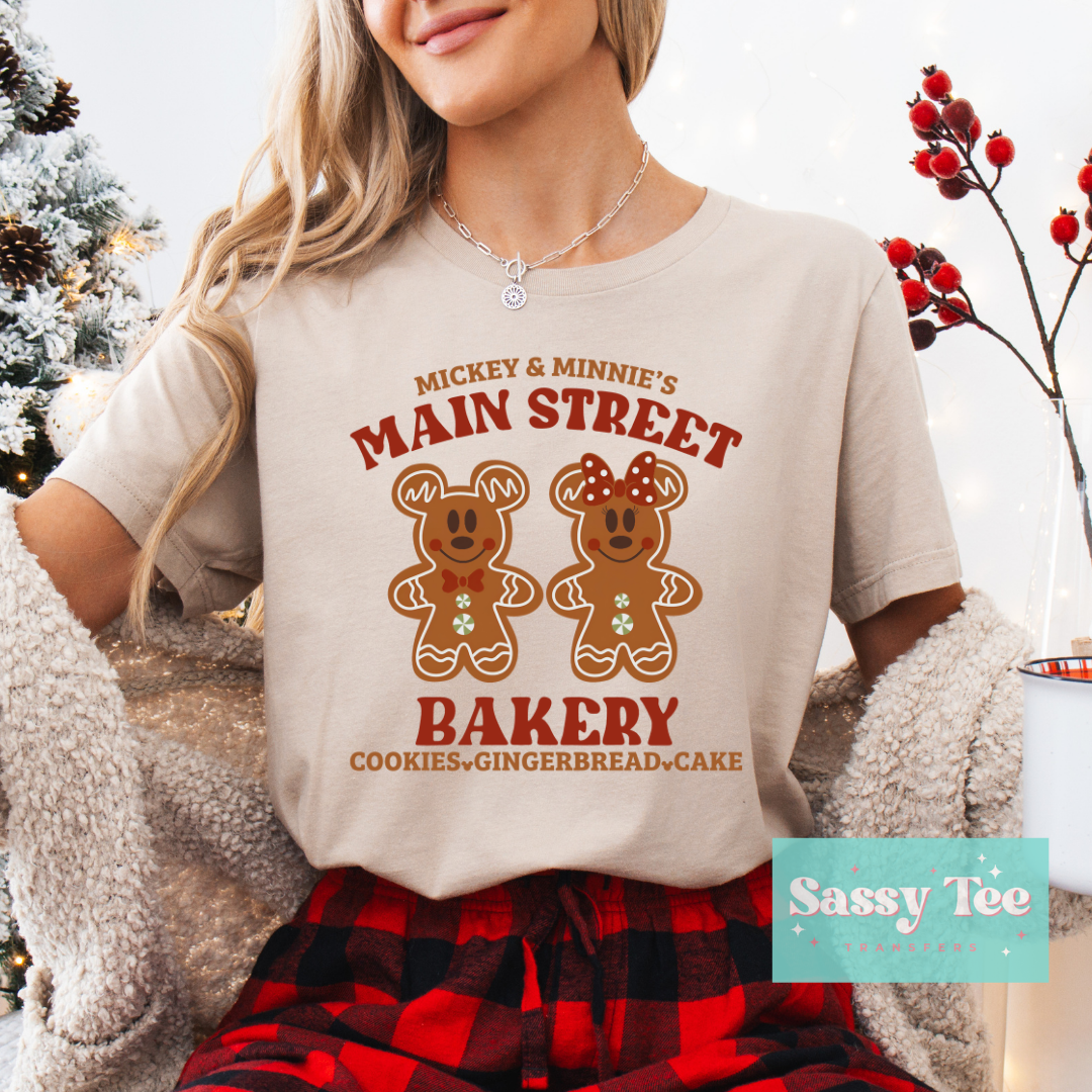 MOUSE GINGERBREAD MAIN STREET BAKERY **Preorder/Restock Ships in 5-10 biz days**