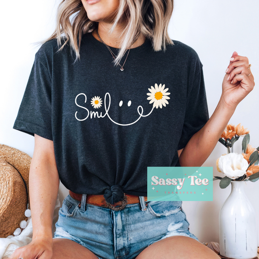 SMILE DAISY **Preorder/Restock Ships in 5-10 biz days**