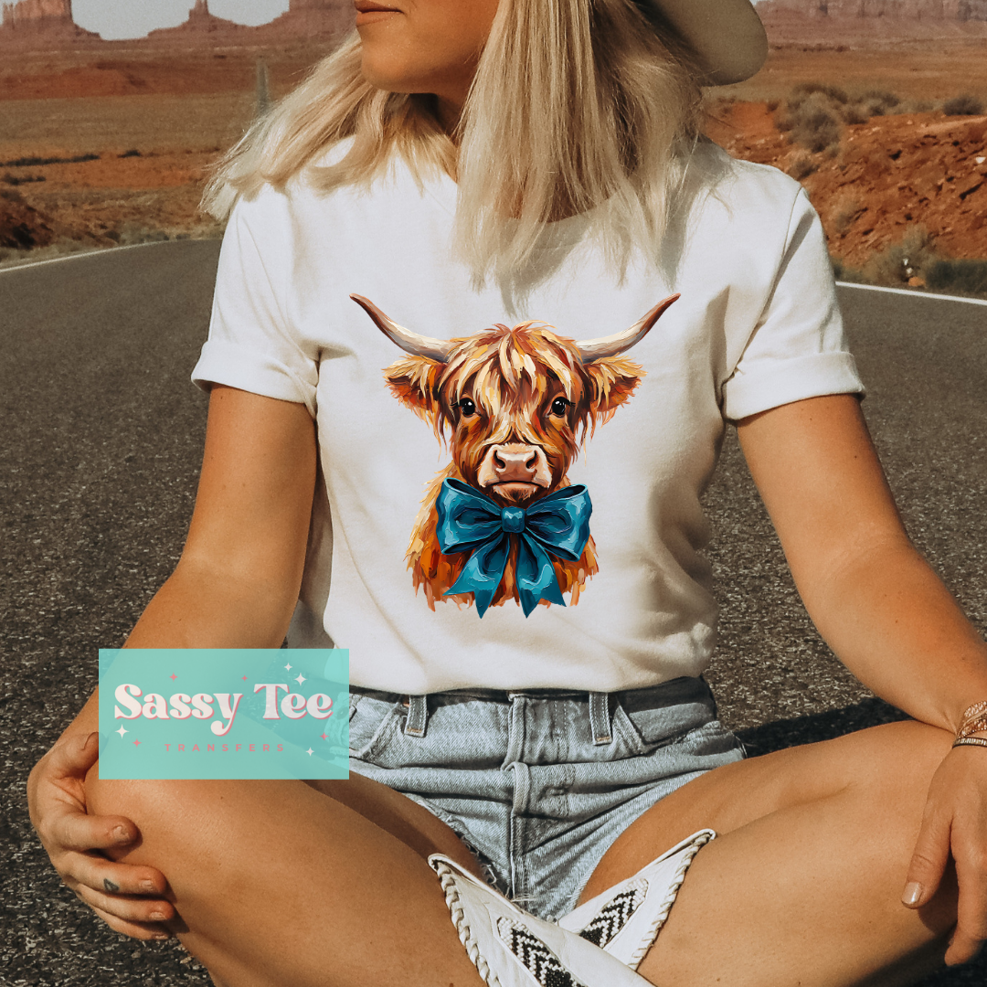 HIGHLAND COW BLUE BOW